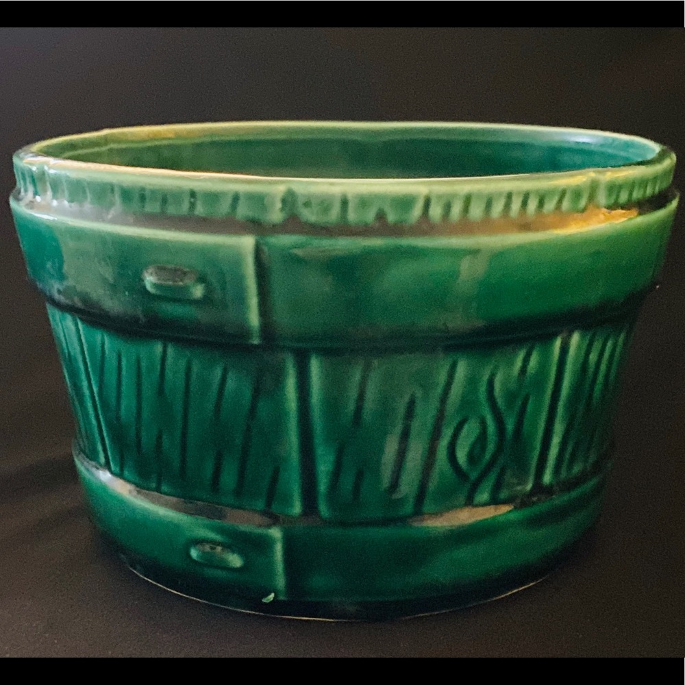Vintage UPCO #721 Barrel Ceramic Planter